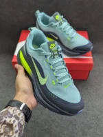 Nike Vomero 18 | Grade 1:1 - Image 3